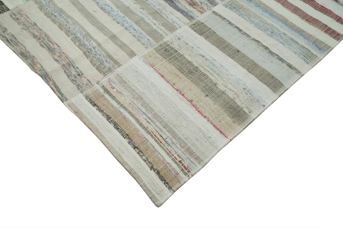 Chaput Patchwork Bej Renk Pamuk Üzerine Yün El Dokuma Kilim-285x410 - Görsel 4