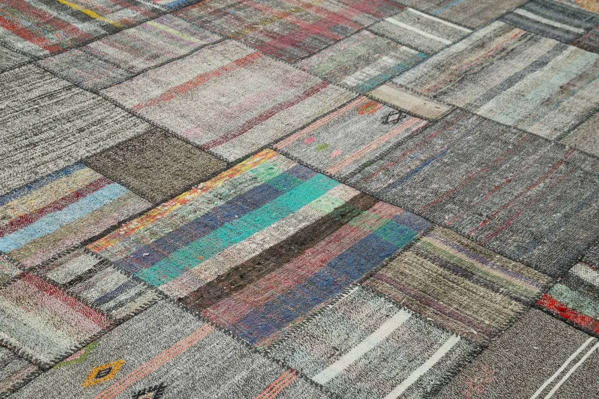 Chaput Patchwork Multi Renk Pamuk Üzerine Yün El Dokuma Kilim-326x410 - Görsel 5