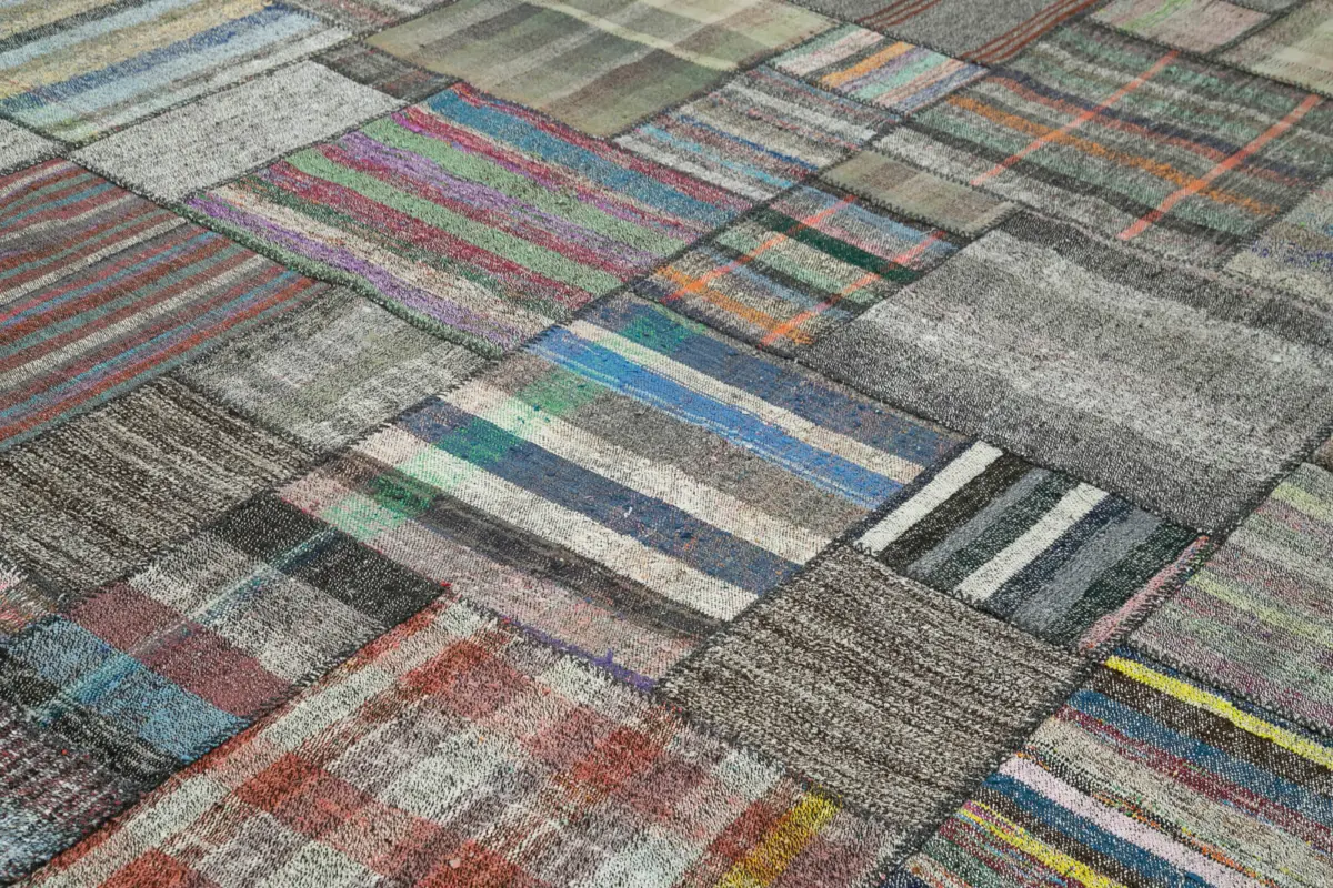 Chaput Patchwork Multi Renk Pamuk Üzerine Yün El Dokuma Kilim-330x411 - Görsel 5