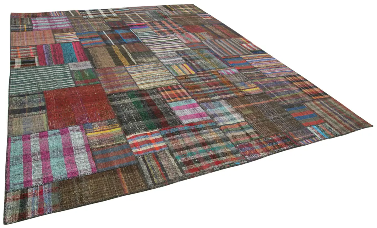 Chaput Patchwork Multi Renk Pamuk Üzerine Yün El Dokuma Kilim-330x409 - Görsel 2