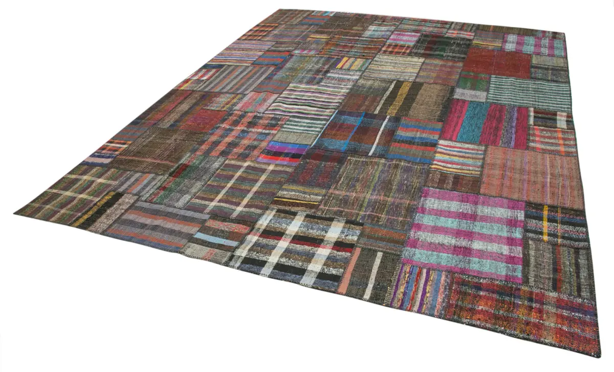Chaput Patchwork Multi Renk Pamuk Üzerine Yün El Dokuma Kilim-330x409 - Görsel 3