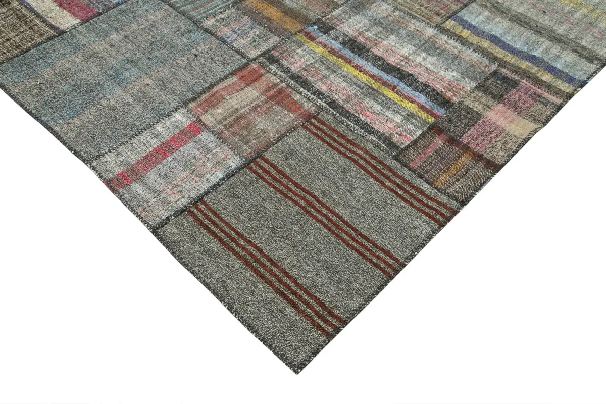 Chaput Patchwork Multi Renk Pamuk Üzerine Yün El Dokuma Kilim-330x416 - Görsel 4