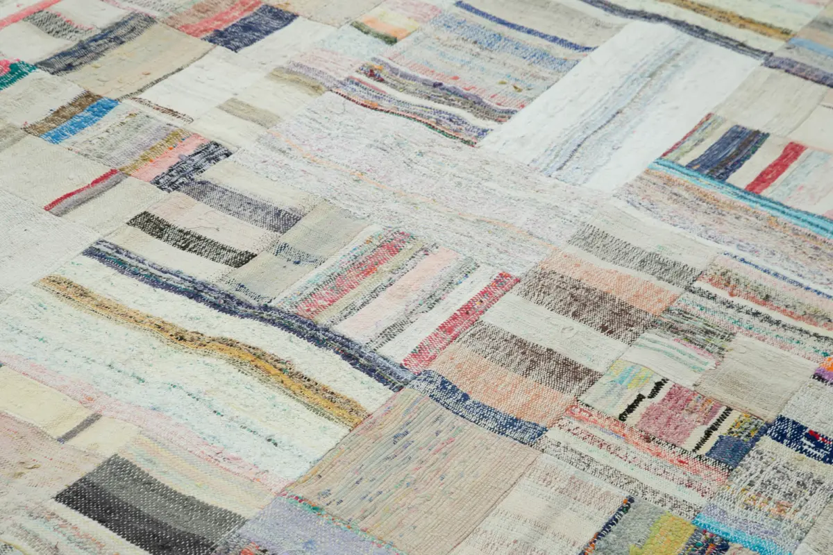 Chaput Patchwork Bej Renk Pamuk Üzerine Yün El Dokuma Kilim-244x351 - Görsel 5