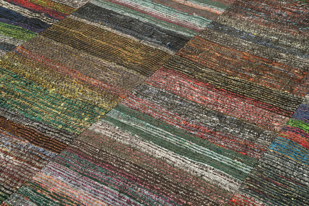 Chaput Patchwork Multi Renk Pamuk Üzerine Yün El Dokuma Kilim-243x357 - Görsel 5
