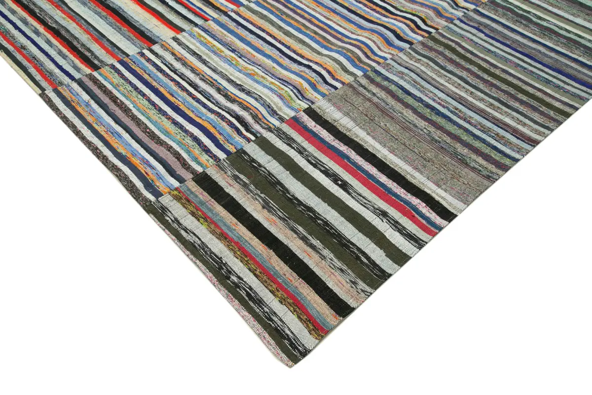 Chaput Patchwork Multi Renk Pamuk Üzerine Yün El Dokuma Kilim-330x440 - Görsel 4