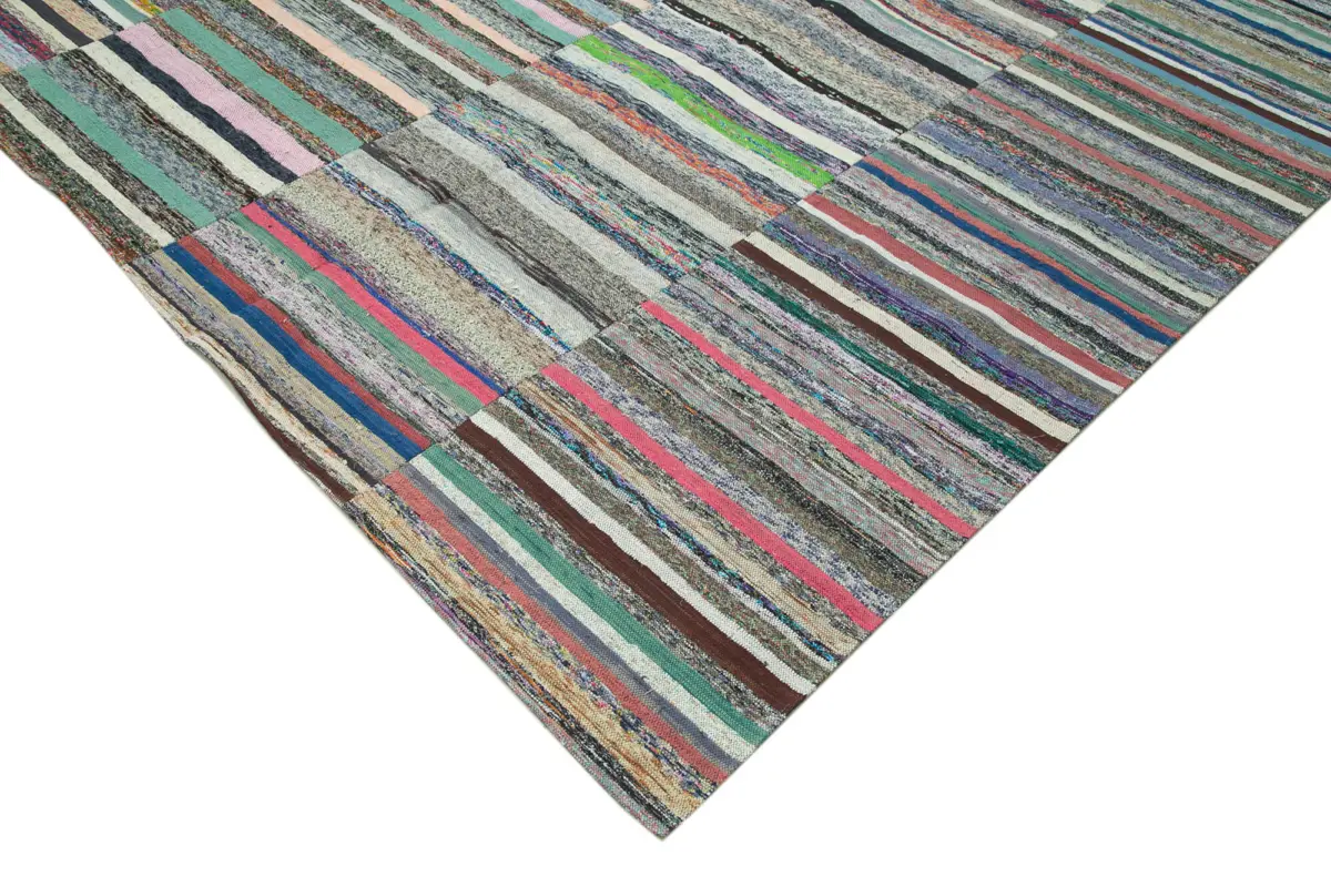 Chaput Patchwork Multi Renk Pamuk Üzerine Yün El Dokuma Kilim-306x418 - Görsel 4