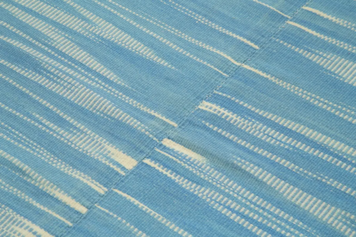 Gümgüm Modern Mavi Pamuk Üstü Yün El Dokuma Kilim-142x179 - Görsel 5