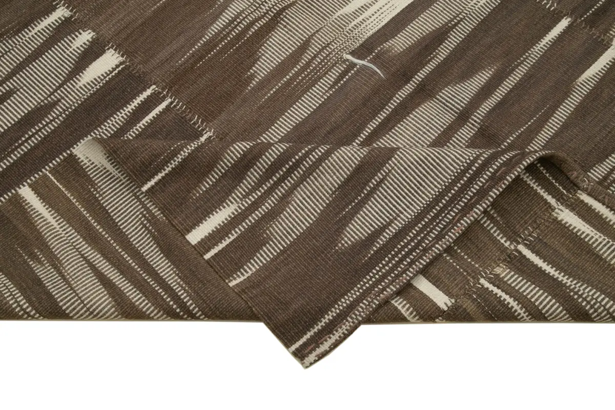 Gümgüm Modern Kahverengi Pamuk Üstü Yün El Dokuma Kilim-204x338 - Görsel 6