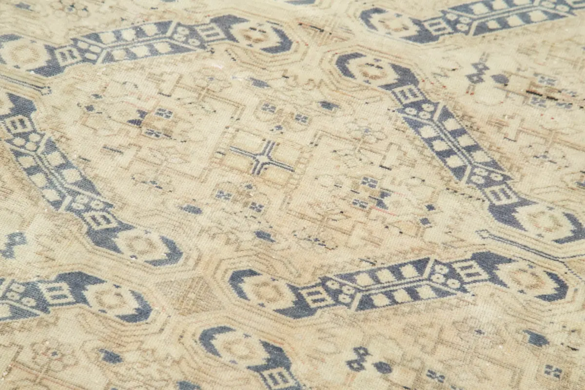 Kayseri Eskitme Bej Pamuk Üzerine Yün El Dokuma Halı-086x290 - Görsel 5