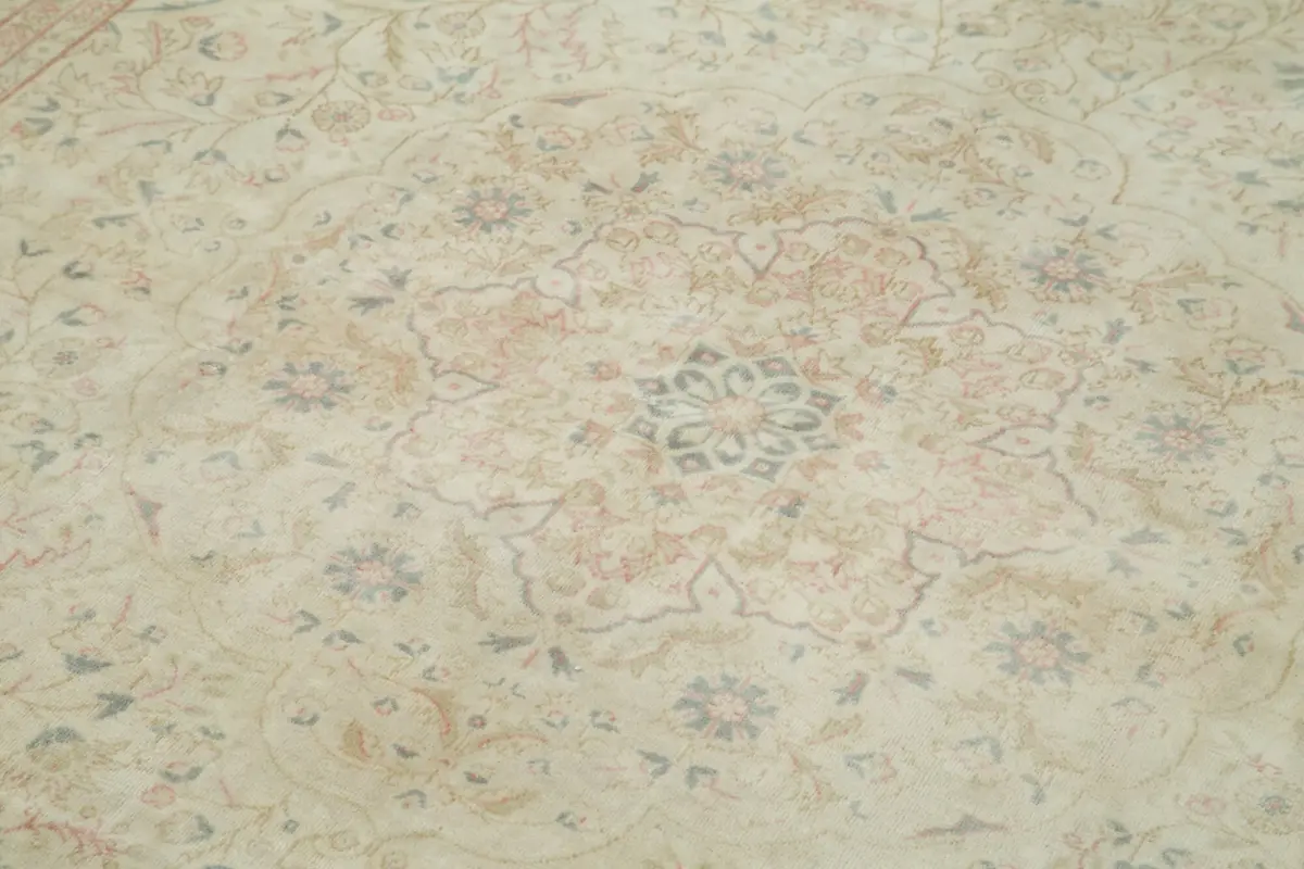 Kayseri Eskitme Bej Pamuk Üzerine Yün El Dokuma Halı-196x295 - Görsel 5