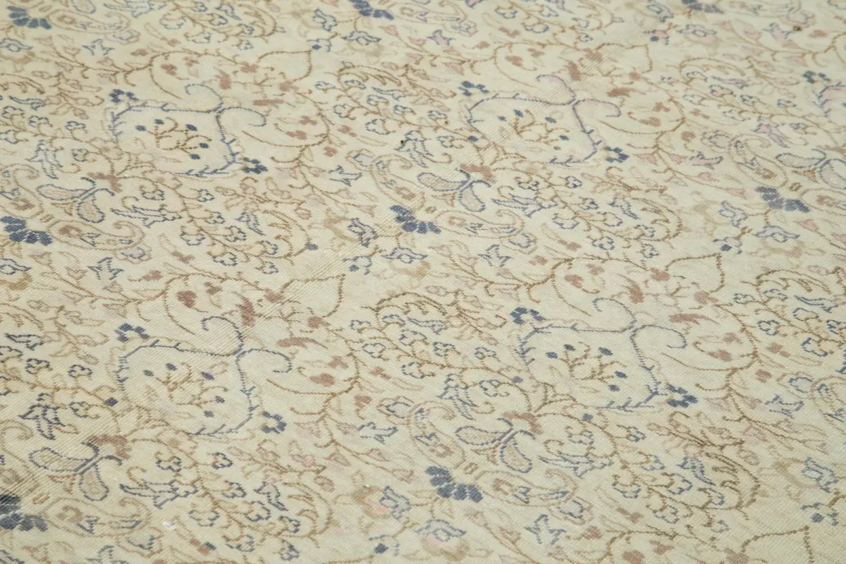 Kayseri Hereke Eskitme Bej Pamuk Üzerine Yün El Dokuma Halı-250x347 - Görsel 5