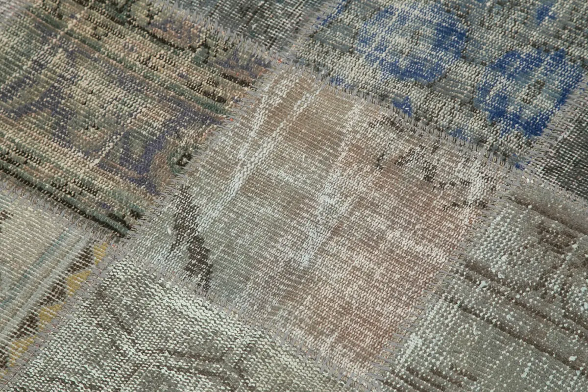 Patchwork Gri Pamuk Üzerine Yün El Dokuma Kilim-146x146 - Görsel 4