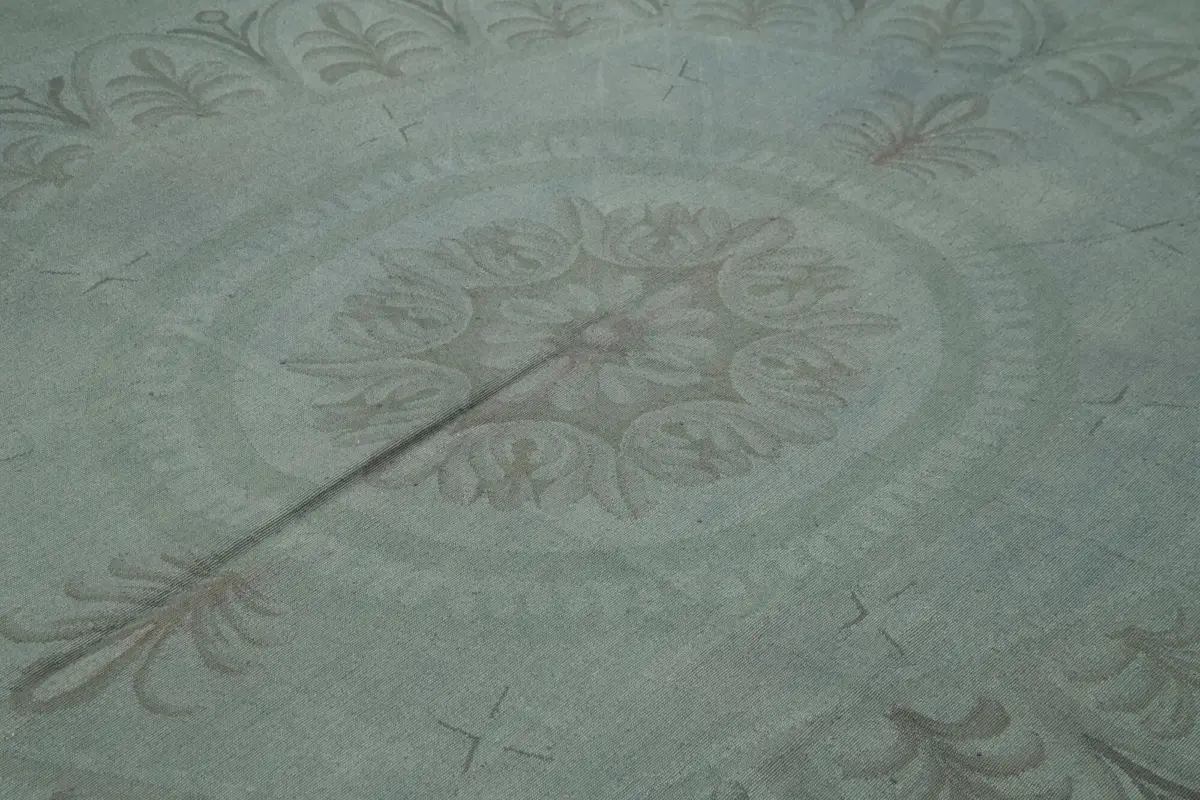 Needlepoint Gri Pamuk Üzerine Yün El Dokuma Halı-249x340 - Görsel 5