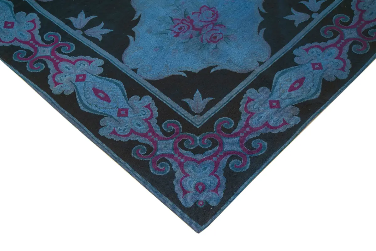 Needlepoint Mavi Pamuk Üzerine Yün El Dokuma Halı-251x338 - Görsel 3