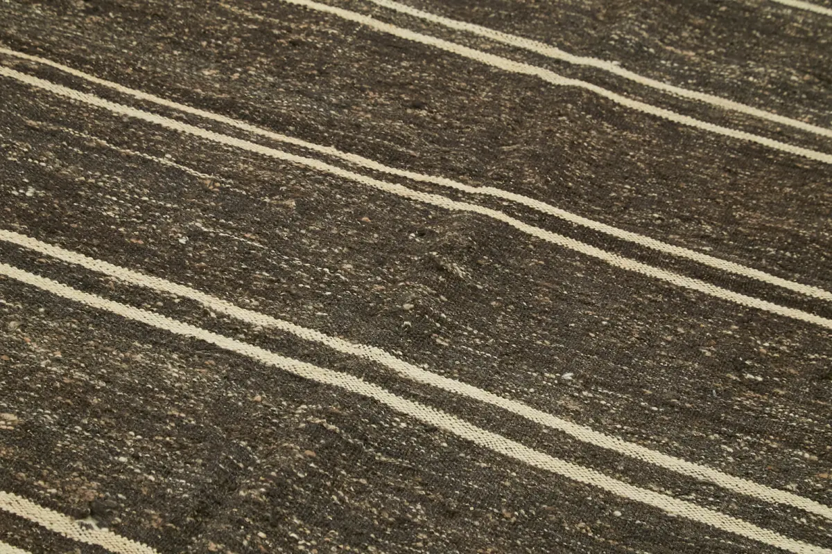 Kıl Çizgili Kahverengi Keçi Kılı İpliğinden El Dokuma Kilim-185x354 - Görsel 5