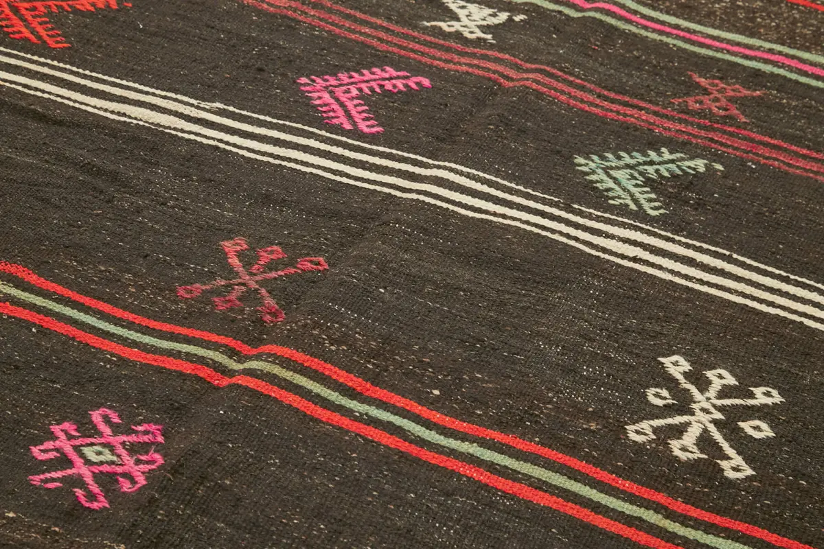 Kıl Çizgili Kahverengi Keçi Kılı İpliğinden El Dokuma Kilim-188x285 - Görsel 5