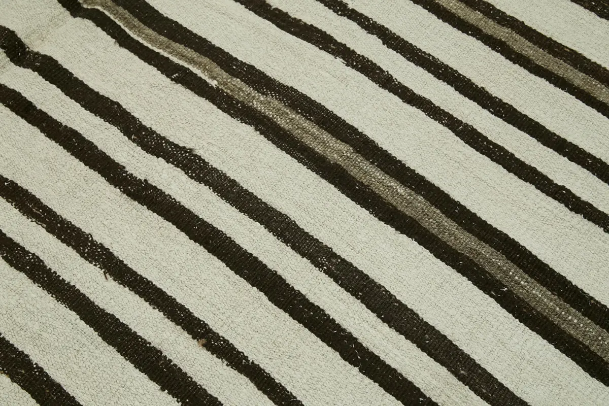 Kendir Çizgili Beyaz Kenevir İpinden El Dokuma Kilim-220x373 - Görsel 5