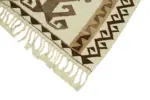 Herki Eskitme Beyaz Pabek Üzerine Yün El Dokuma Kilim-104x336 - Görsel 4
