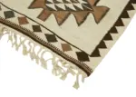 Herki Eskitme Beyaz Pabek Üzerine Yün El Dokuma Kilim-100x363 - Görsel 4