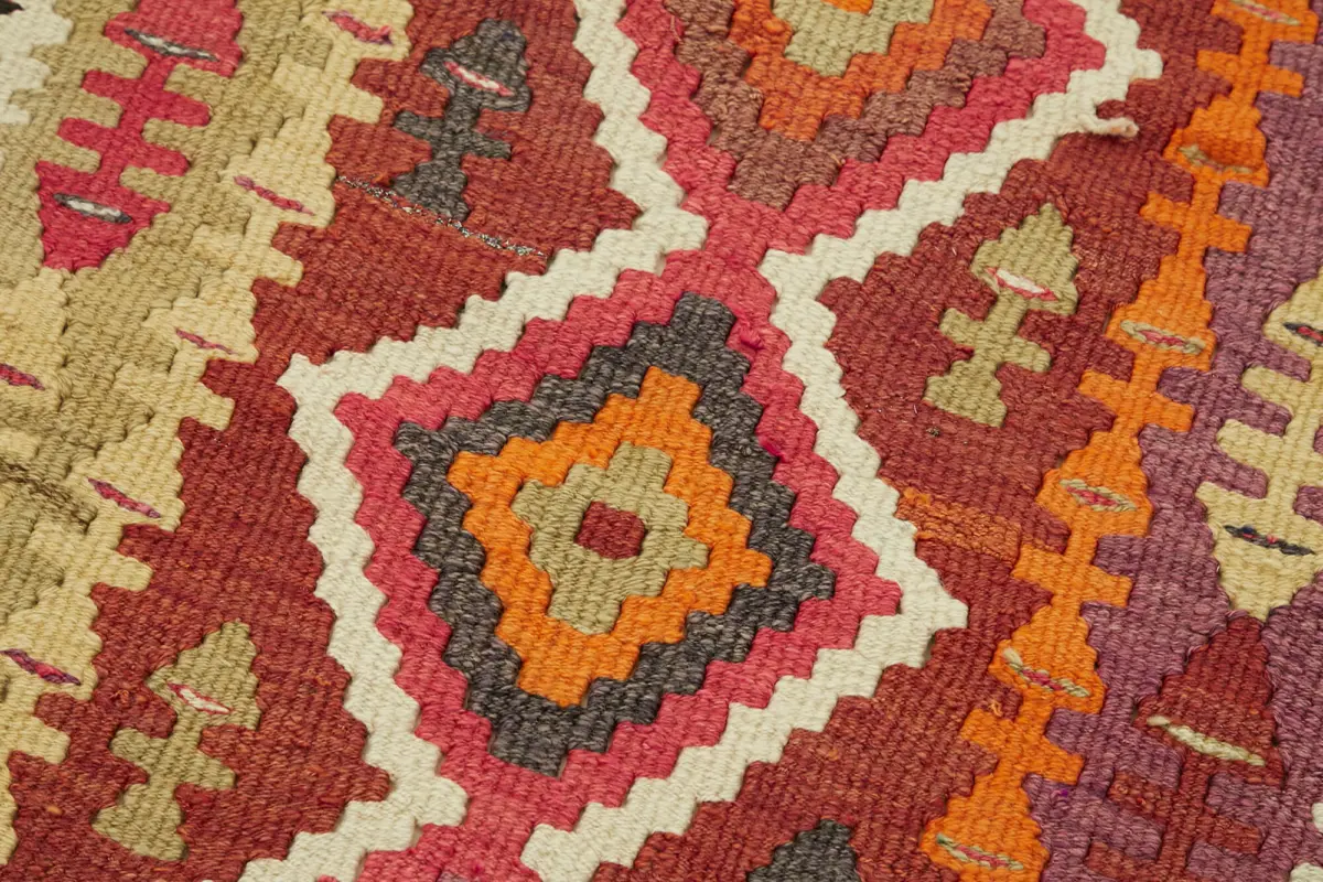 Herki Eskitme Multi Pamuk Üzerine Yün El Dokuma Kilim-086x365 - Görsel 5
