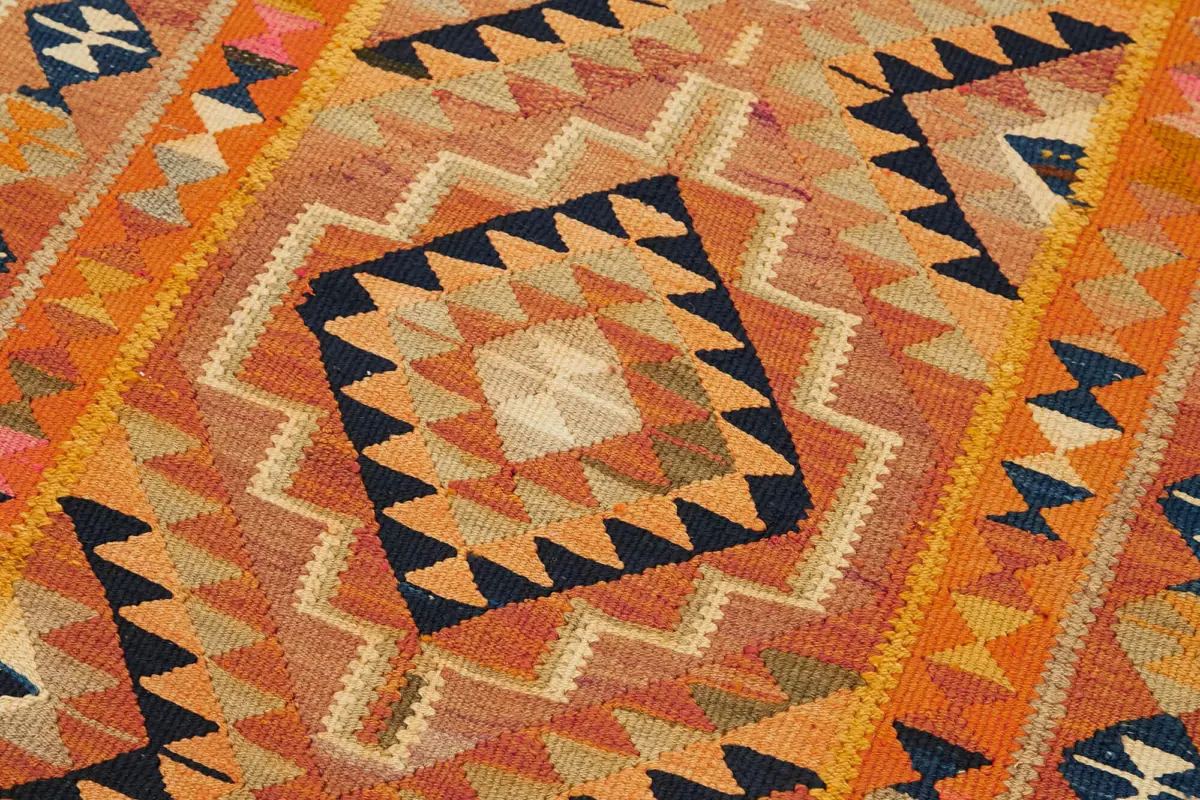 Herki Eskitme Multi Pamuk Üzerine Yün El Dokuma Kilim-097x307 - Görsel 5