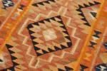 Herki Eskitme Multi Pamuk Üzerine Yün El Dokuma Kilim-097x307 - Görsel 5