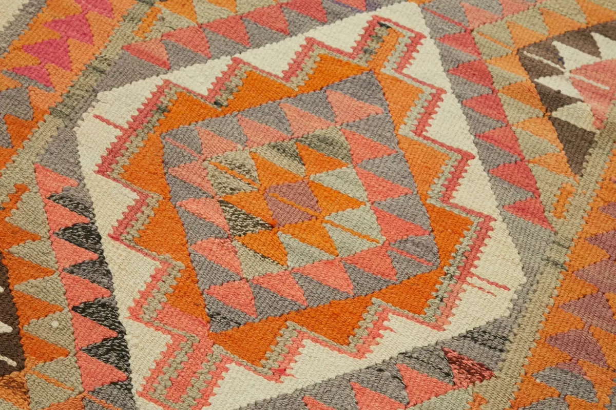 Herki Eskitme Multi Pamuk Üzerine Yün El Dokuma Kilim-107x342 - Görsel 5