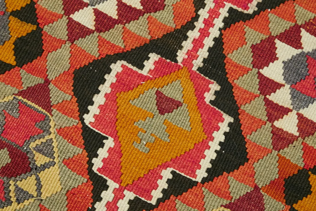 Herki Eskitme Multi Pamuk Üzerine Yün El Dokuma Kilim-083x363 - Görsel 5