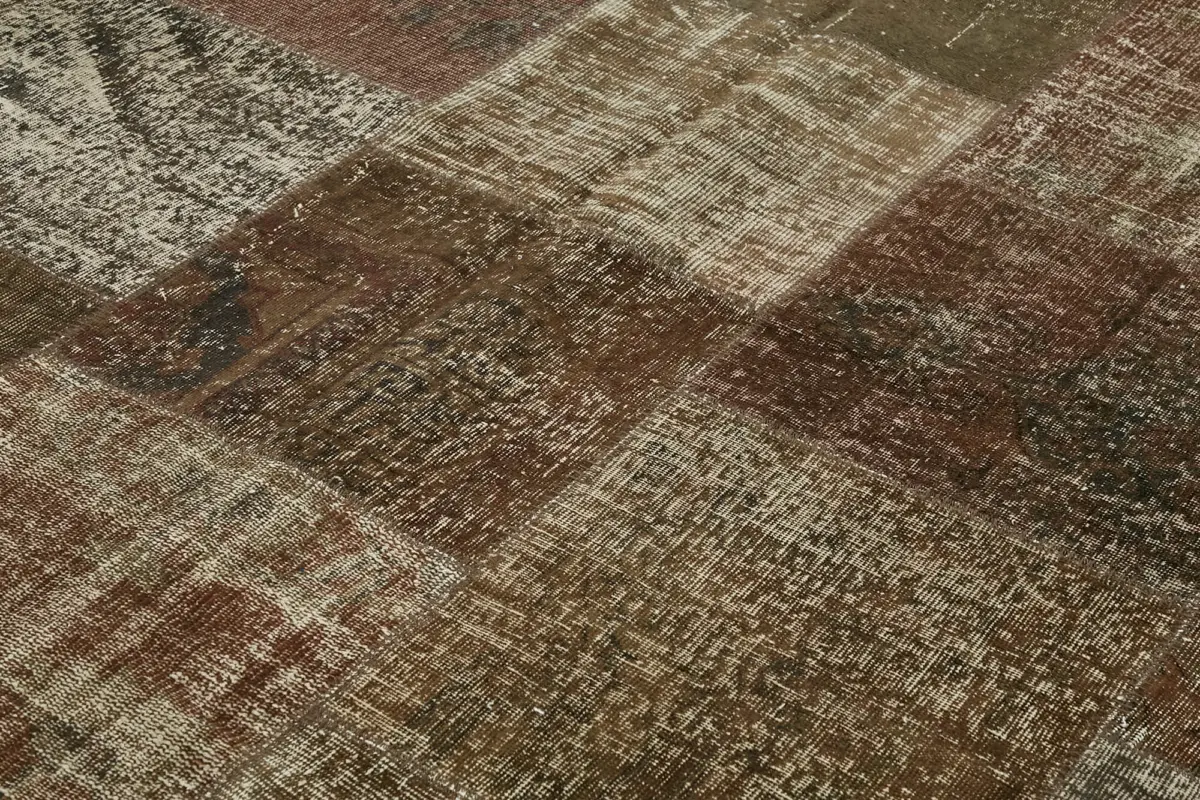 Patchwork Kahverengi Pamuk Üzerine Yün El Dokuma Kilim-250x353 - Görsel 5