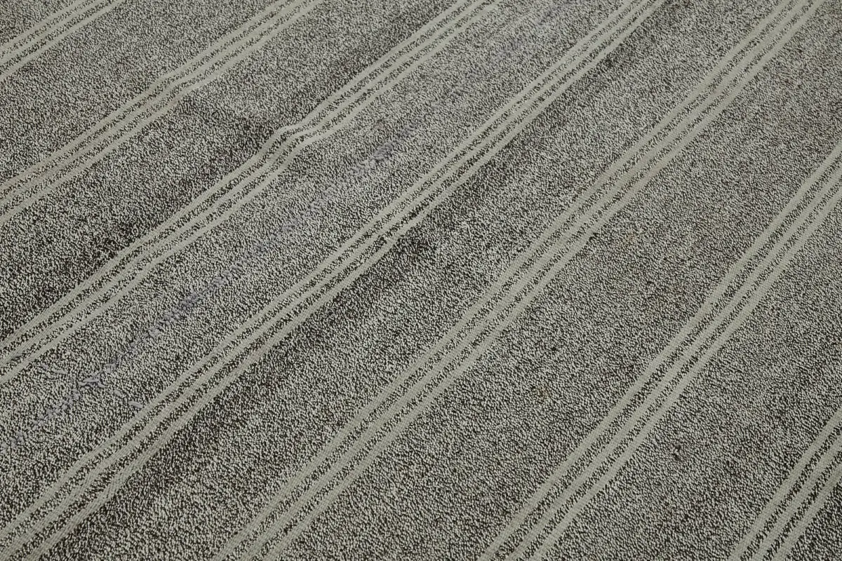 Chaput Çizgili Gri Renk Pagrk Üzerine Yün El Dokuma Kilim-220x285 - Görsel 5