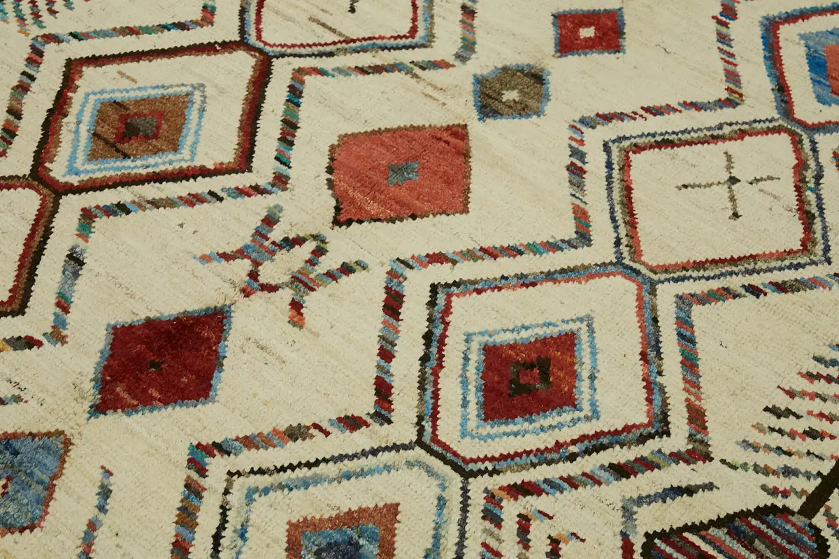 Tribal Modern Dizayn Bej Pamuk Üzerine Yün El Dokuma Halı-201x291 - Görsel 5