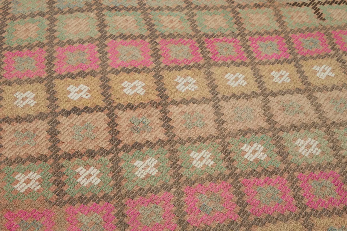 Anadolu Eskitme Multi Renk Pamuk Üzerine Yün El Dokuma Kilim-183x247 - Görsel 5