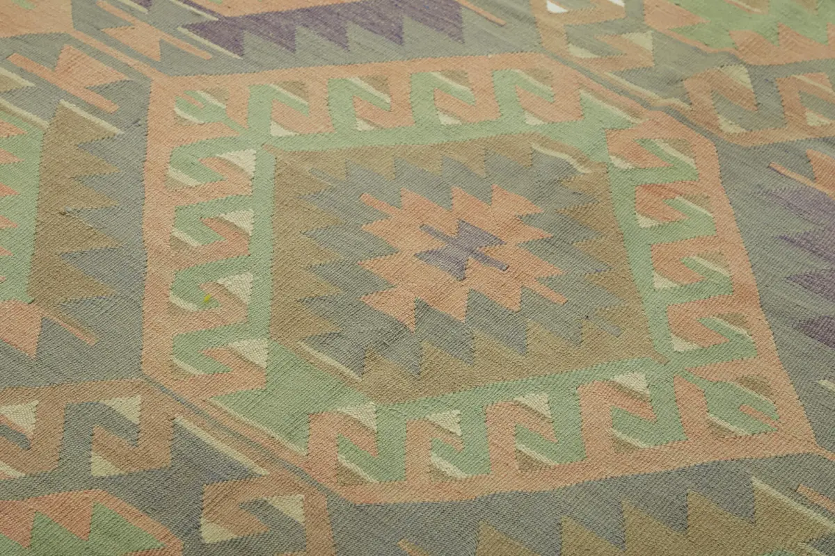Anadolu Eskitme Multi Renk Pamuk Üzerine Yün El Dokuma Kilim-183x322 - Görsel 5