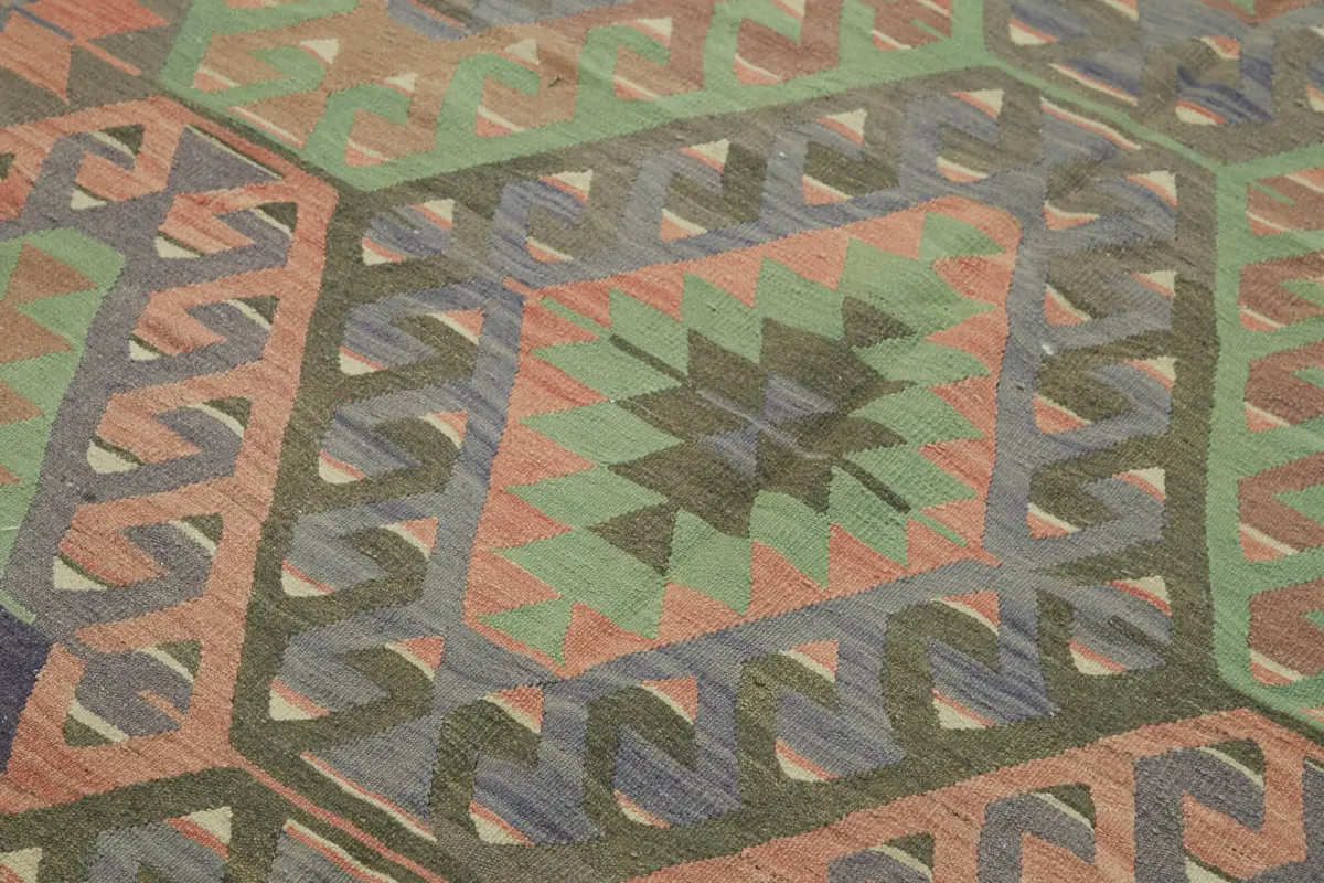 Anadolu Eskitme Multi Renk Pamuk Üzerine Yün El Dokuma Kilim-167x330 - Görsel 5