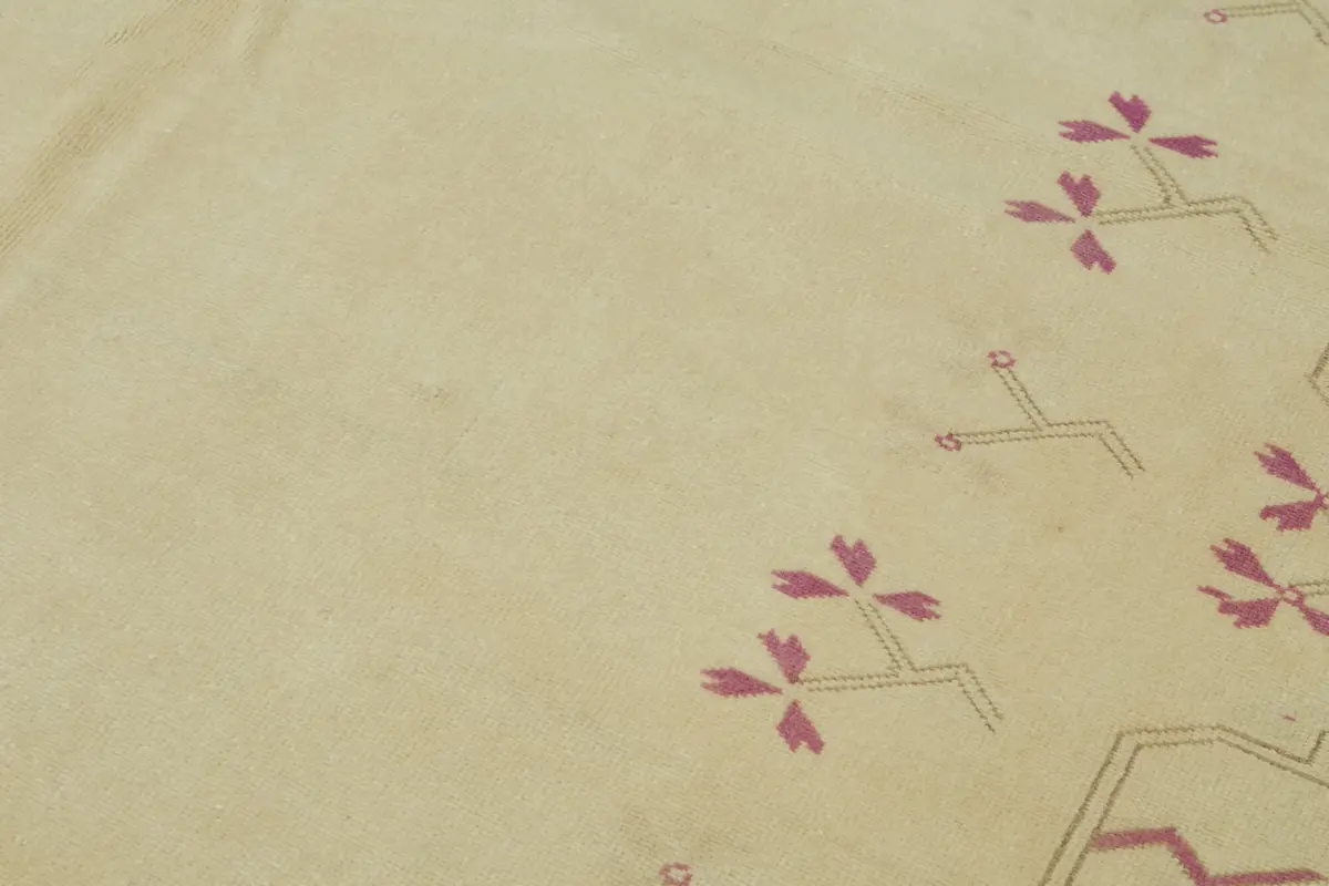 Anadolu Eskitme Bej Pamuk Üzerine Yün El Dokuma Halı-200x276 - Görsel 5