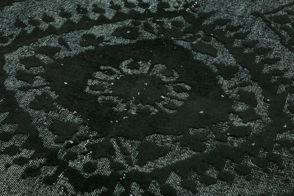 Oyma Siyah Pamuk Üzerine Yün El Dokuma Kilim-141x365 - Görsel 5