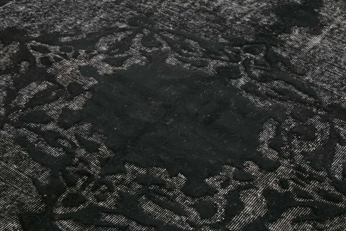 Oyma Siyah Pamuk Üzerine Yün El Dokuma Kilim-210x299 - Görsel 5