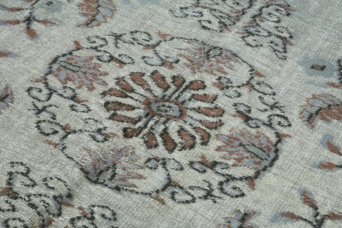 Oyma Gri Pamuk Üzerine Yün El Dokuma Kilim-183x287 - Görsel 5