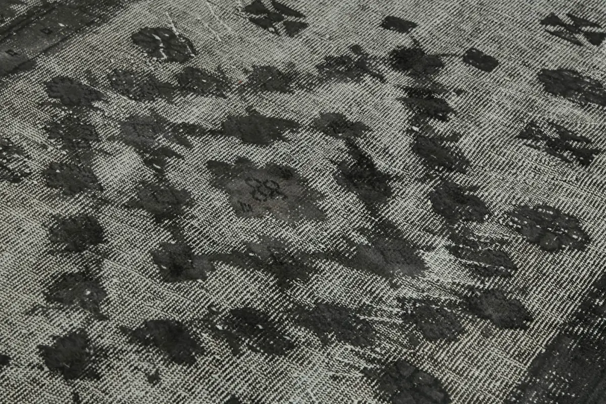 Oyma Siyah Pamuk Üzerine Yün El Dokuma Kilim-182x318 - Görsel 5