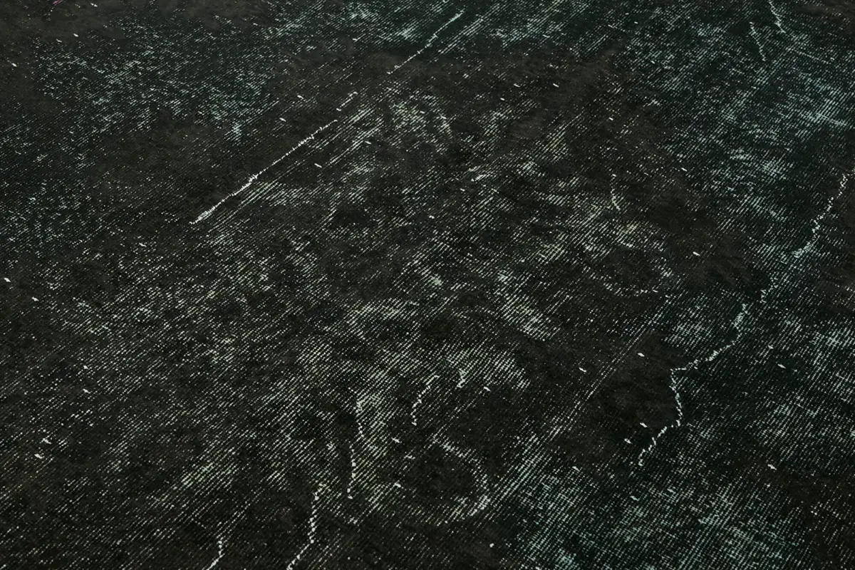 Oyma Siyah Pamuk Üzerine Yün El Dokuma Kilim-193x270 - Görsel 5