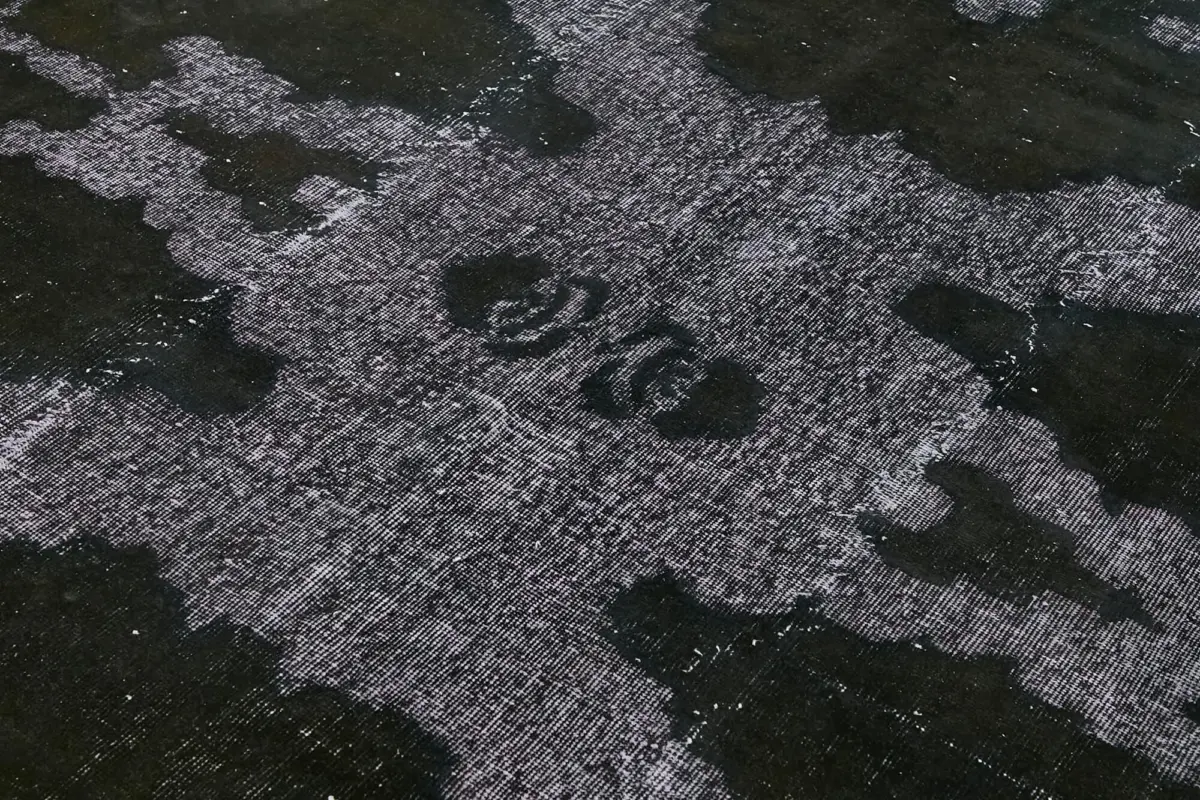 Oyma Siyah Pamuk Üzerine Yün El Dokuma Kilim-210x326 - Görsel 5