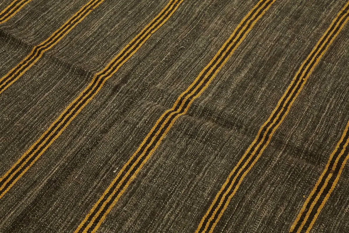 Kıl Çizgili Kahverengi Keçi Kılı İpliğinden El Dokuma Kilim-183x270 - Görsel 5