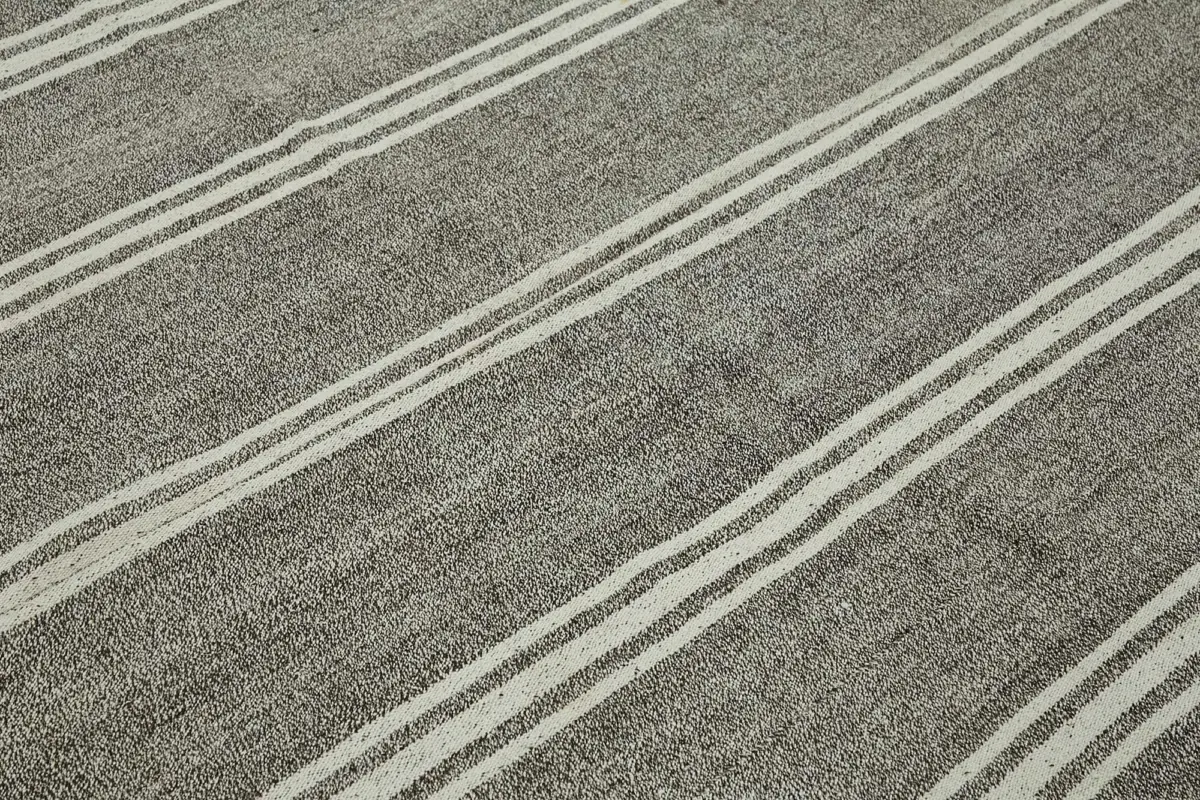 Kıl Çizgili Gri Keçi Kılı İpliğinden El Dokuma Kilim-290x333 - Görsel 5