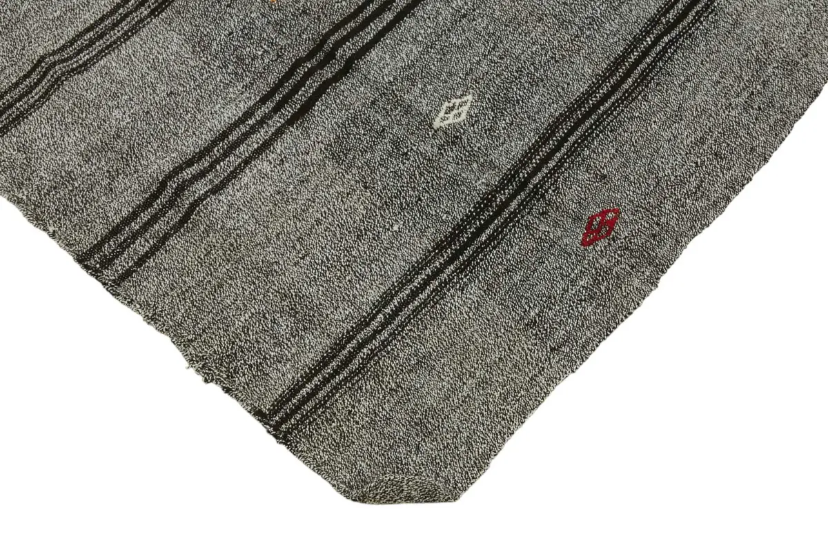 Kıl Çizgili Gri Keçi Kılı İpliğinden El Dokuma Kilim-208x233 - Görsel 4