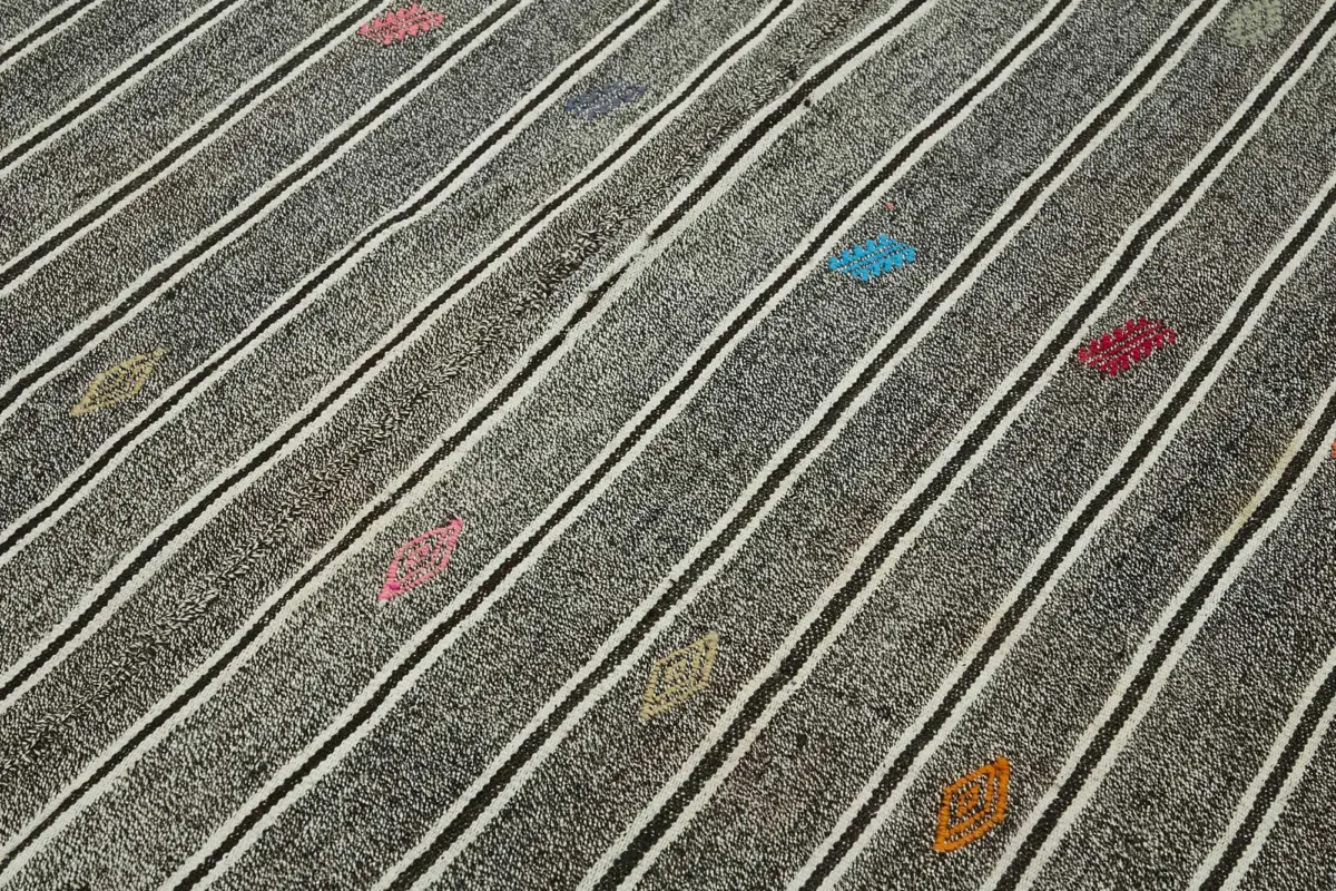 Kıl Çizgili Gri Keçi Kılı İpliğinden El Dokuma Kilim-163x240 - Görsel 5