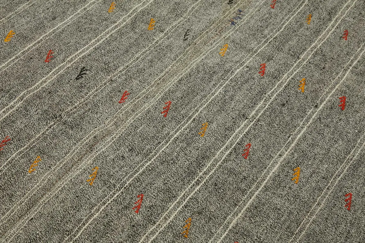 Kıl Çizgili Gri Keçi Kılı İpliğinden El Dokuma Kilim-186x243 - Görsel 5