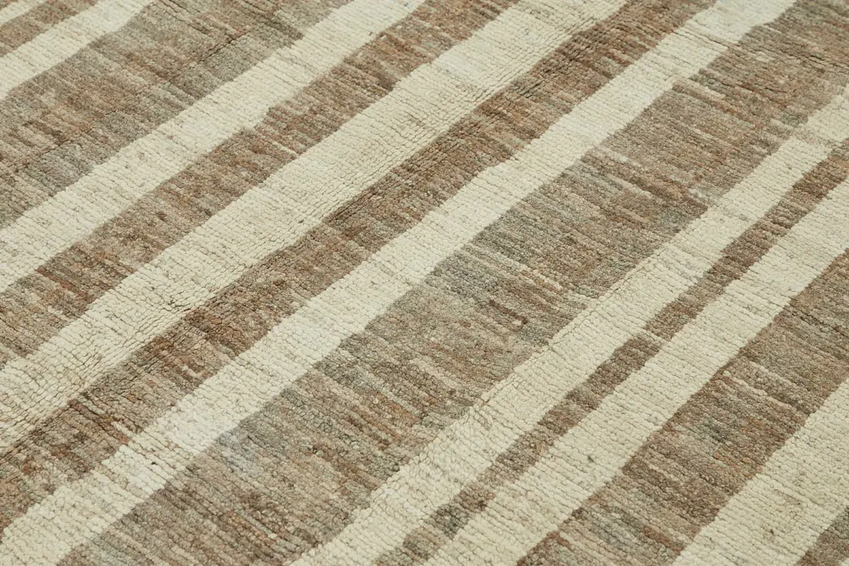 Tribal Modern Dizayn Bej Pamuk Üzerine Yün El Dokuma Halı-212x303 - Görsel 5