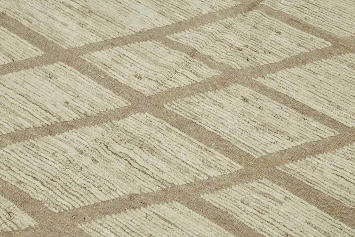 Tribal Modern Dizayn Bej Pamuk Üzerine Yün El Dokuma Halı-200x300 - Görsel 5