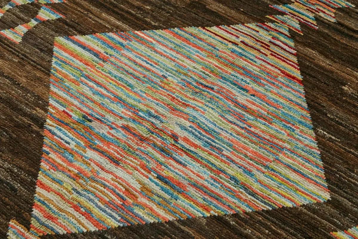 Tribal Modern Dizayn Kahverengi Pamuk Üzerine Yün El Dokuma Halı-173x238 - Görsel 5