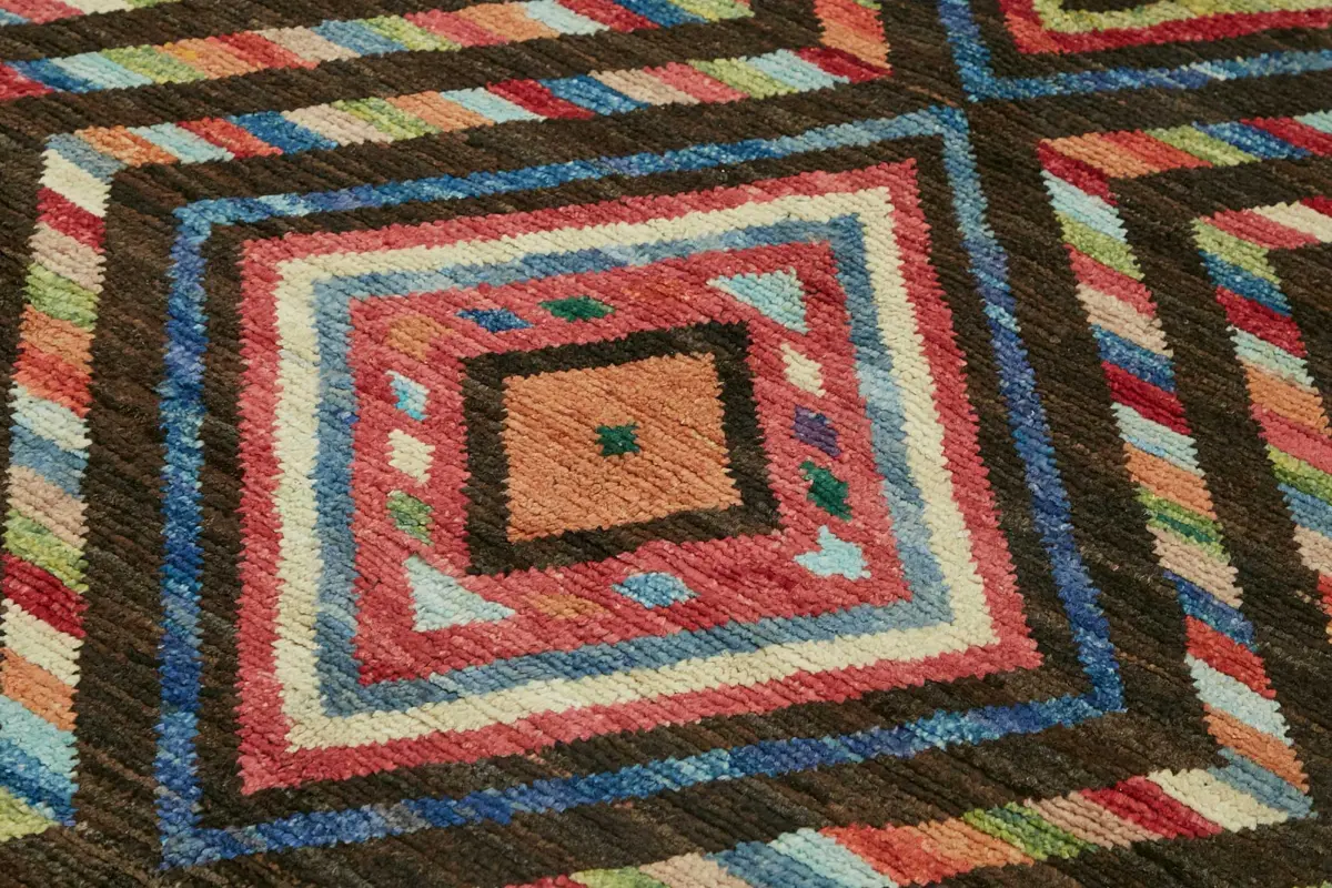 Tribal Modern Dizayn Kahverengi Pamuk Üzerine Yün El Dokuma Halı-173x238 - Görsel 5